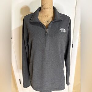 The North Face Men’s 1/4 zip Pullover Fleece
